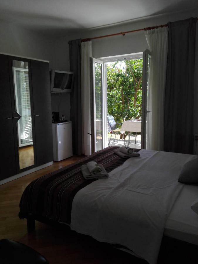 Sobe Tonica Otel Krk Town Dış mekan fotoğraf